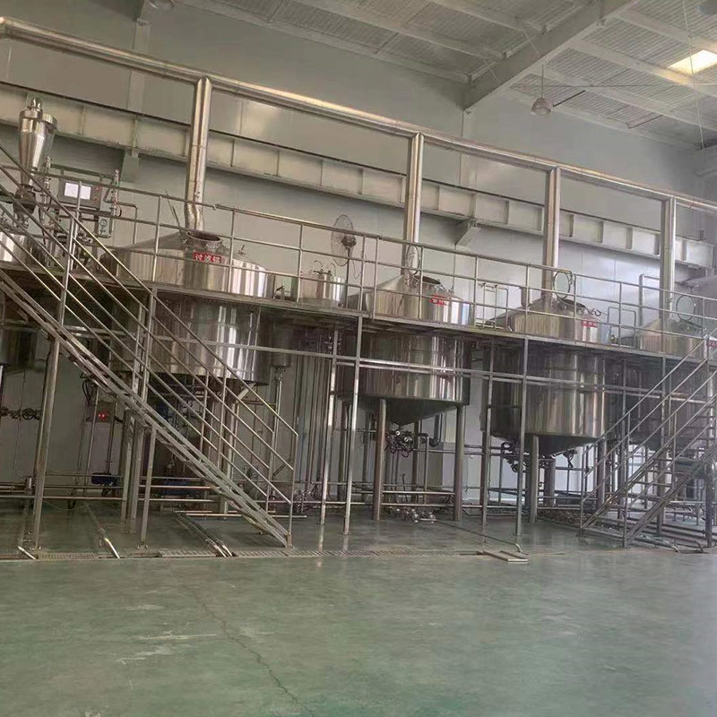 怀柔精酿啤酒设备厂—平面布置、设备设计、制造、调试、培训等一条龙服务_COPY
